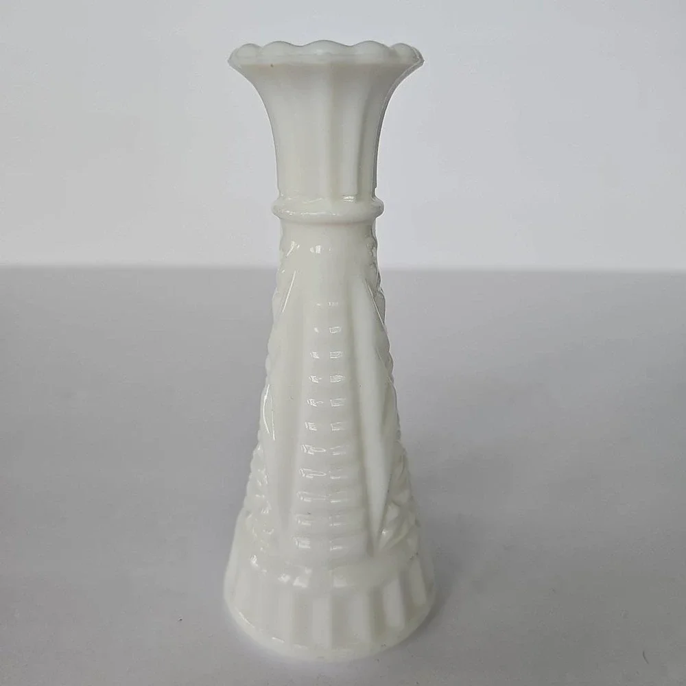 Vintage Milk Glass Bud Vase Star Diamond Pattern Scalloped Rim Mid Century Decor